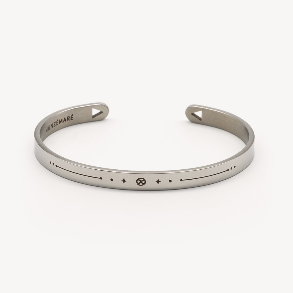 Bracelet jonc en acier argenté signe Cancer – photo produit – Monzémaré
