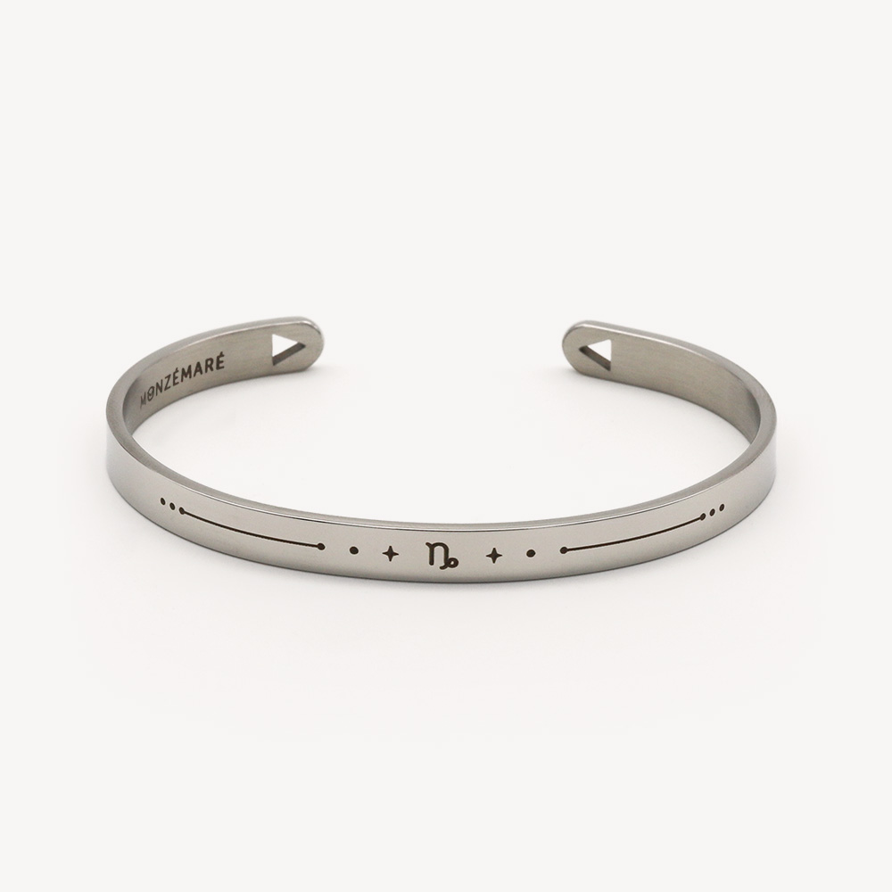 Bracelet jonc en acier Capricorne – photo produit – Monzémaré